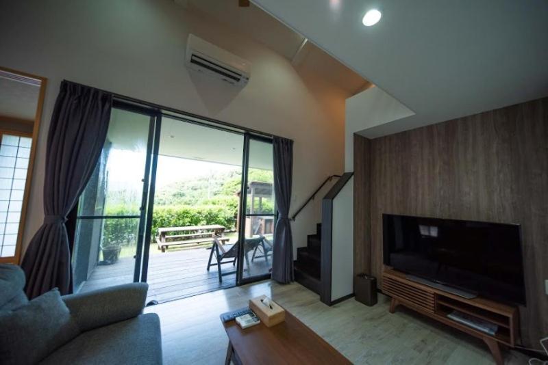 Tabinoteitaku Karstvilla Motobu Exteriér fotografie