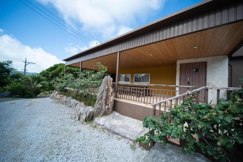 Tabinoteitaku Karstvilla Motobu Exteriér fotografie